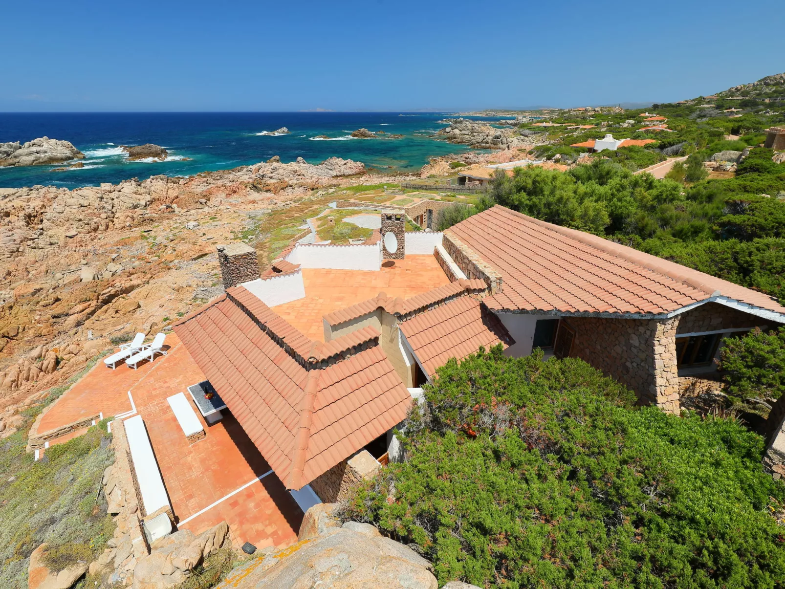La Cala (VGM615)-Outside