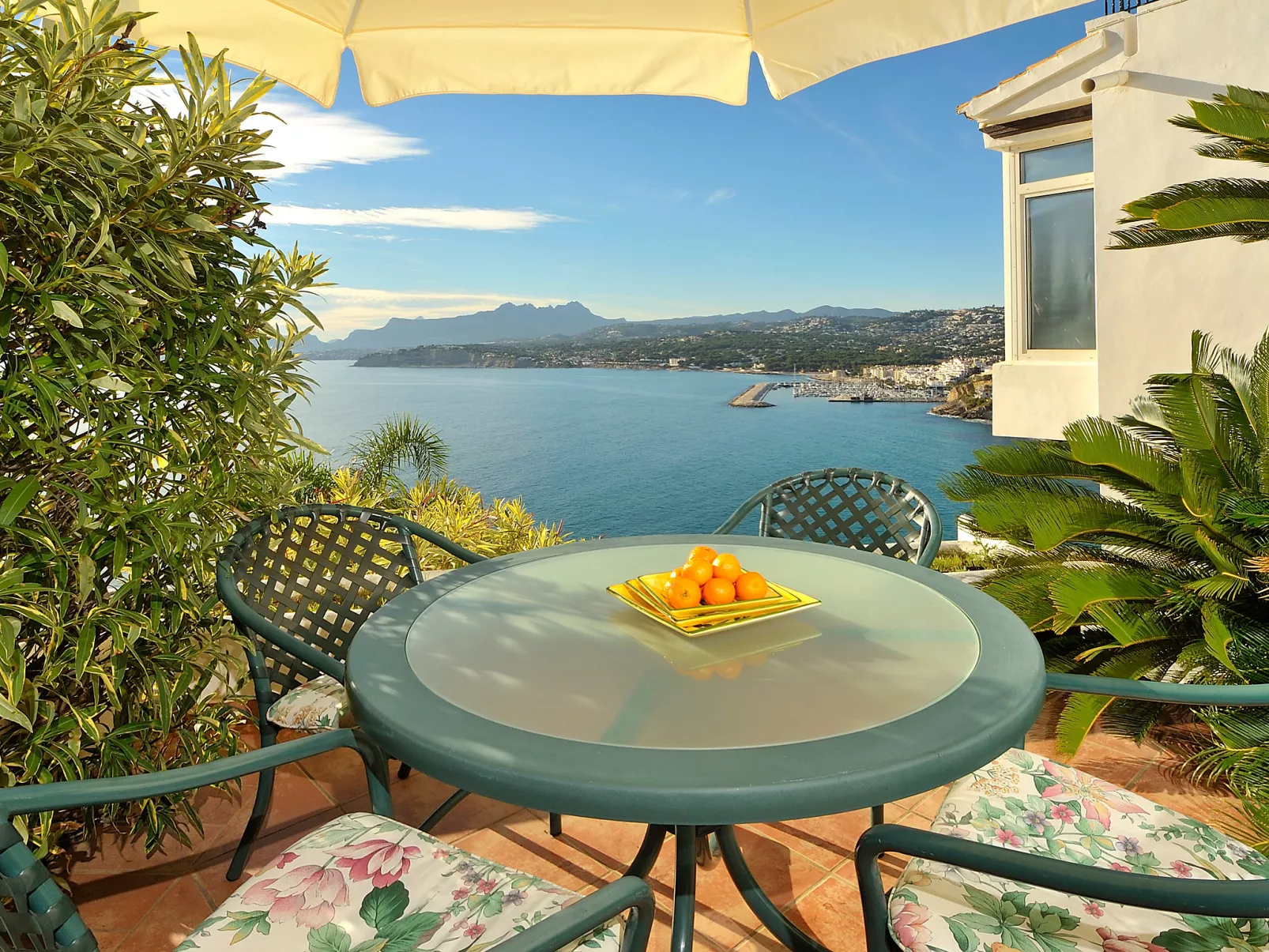 Vista Panorama-Inside