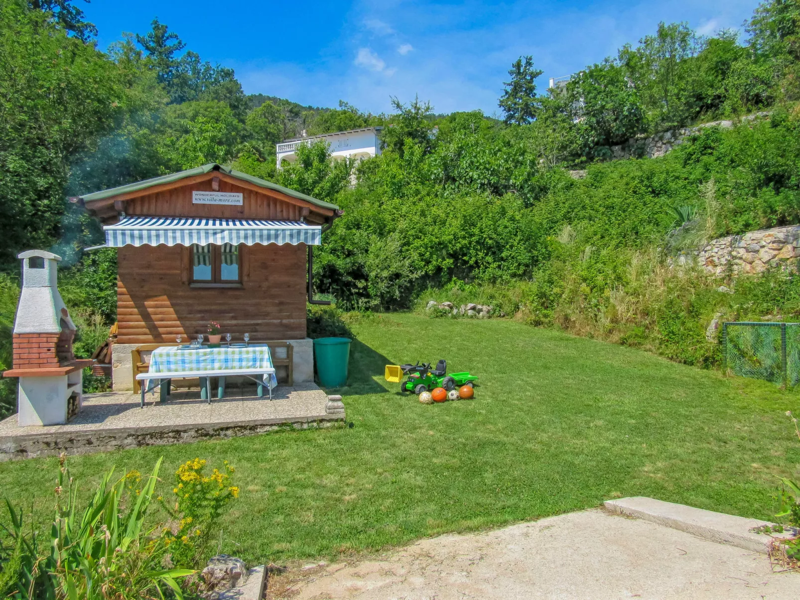 Villa More-Outside