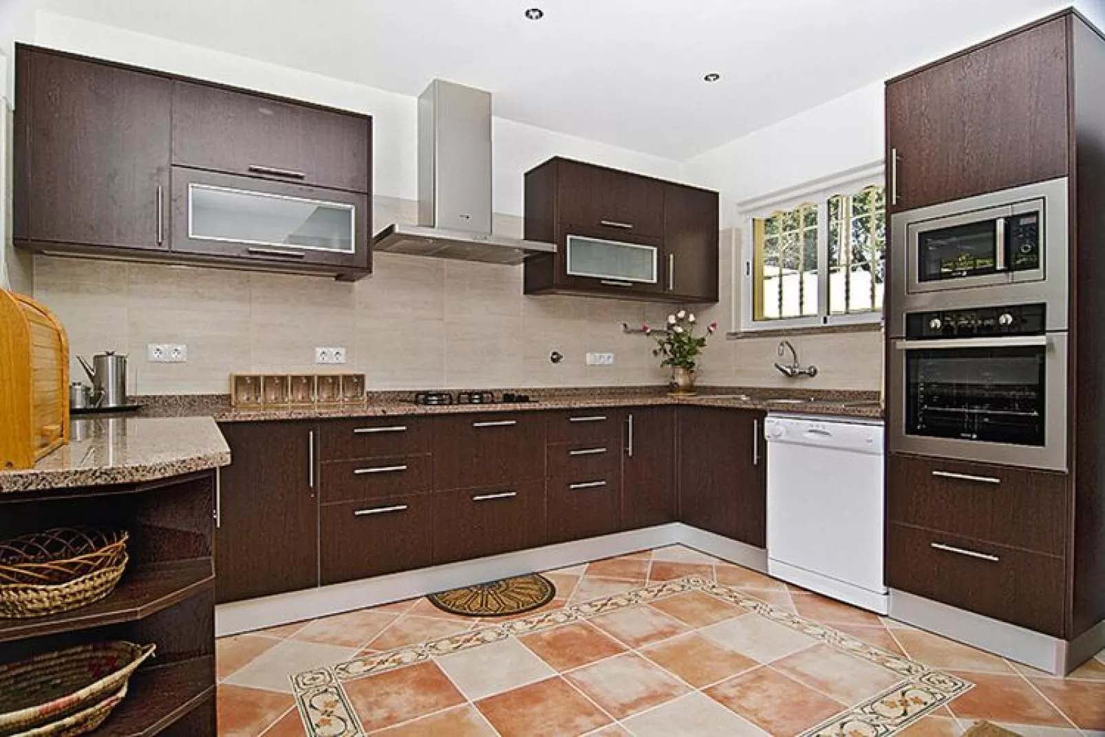Holiday home in Lagos // max 6 Pers-Kitchen