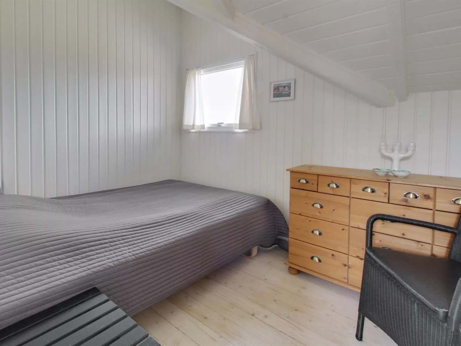 "Maxie" - 1.2km from the sea-Inside