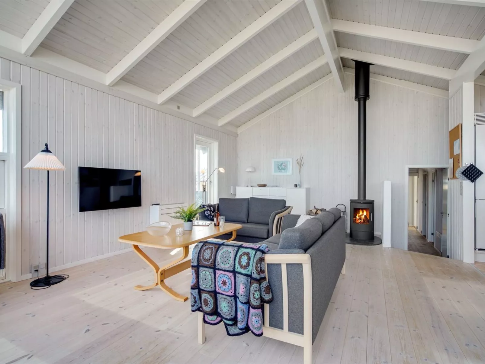 "Fransisca" - 600m from the sea-Inside