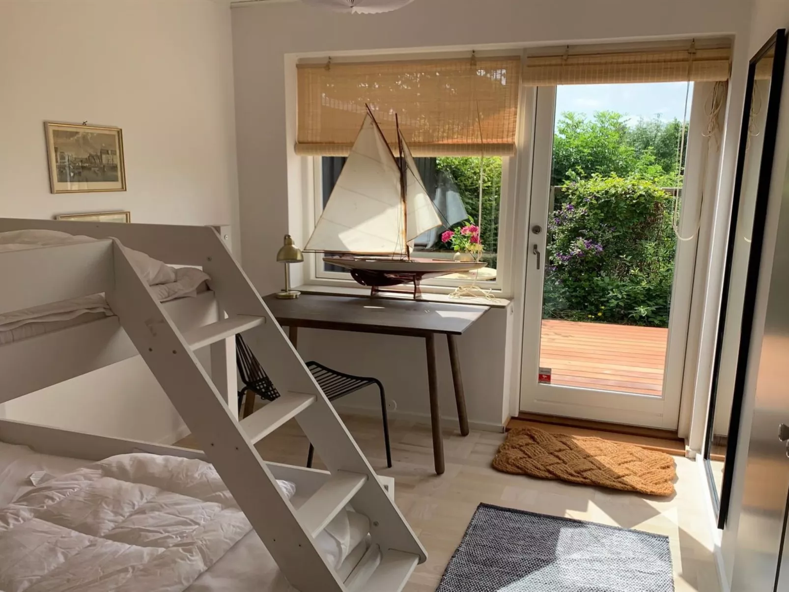 "Tonia" - 290m from the sea-Drinnen