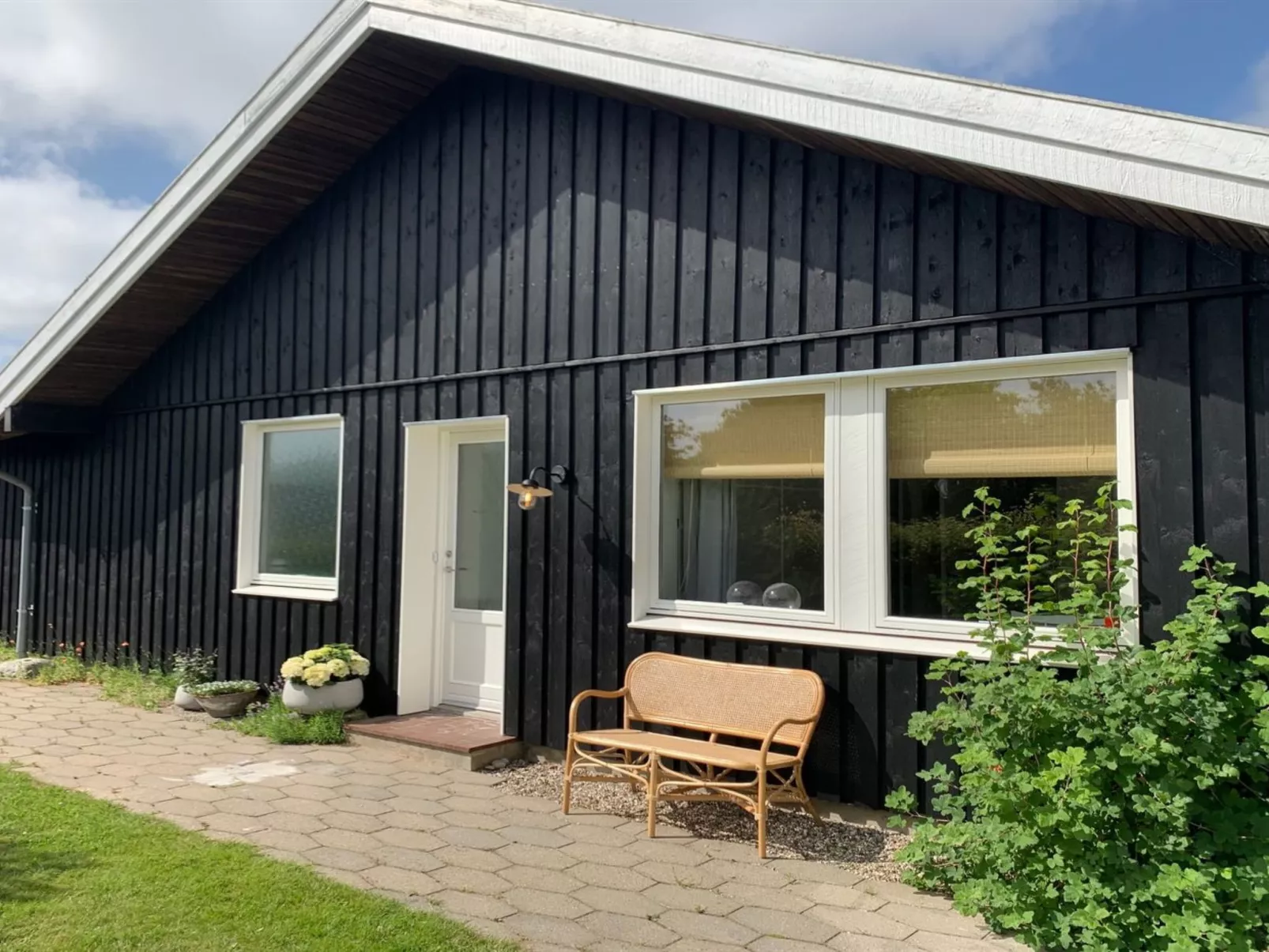 "Tonia" - 290m from the sea-Drinnen