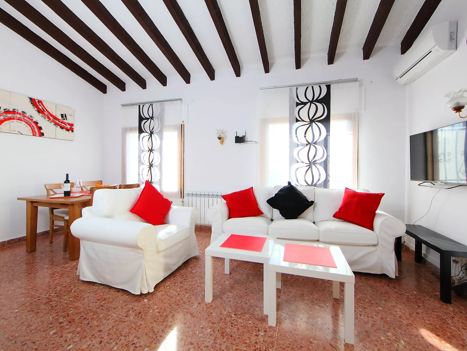 Casa Negrita-Inside