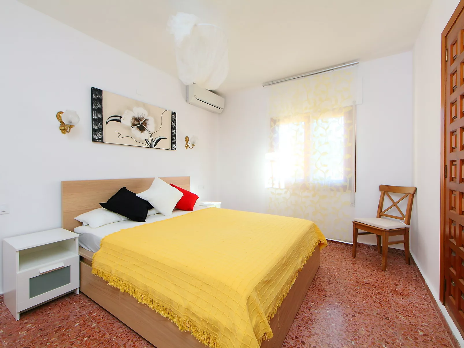 Casa Negrita-Inside