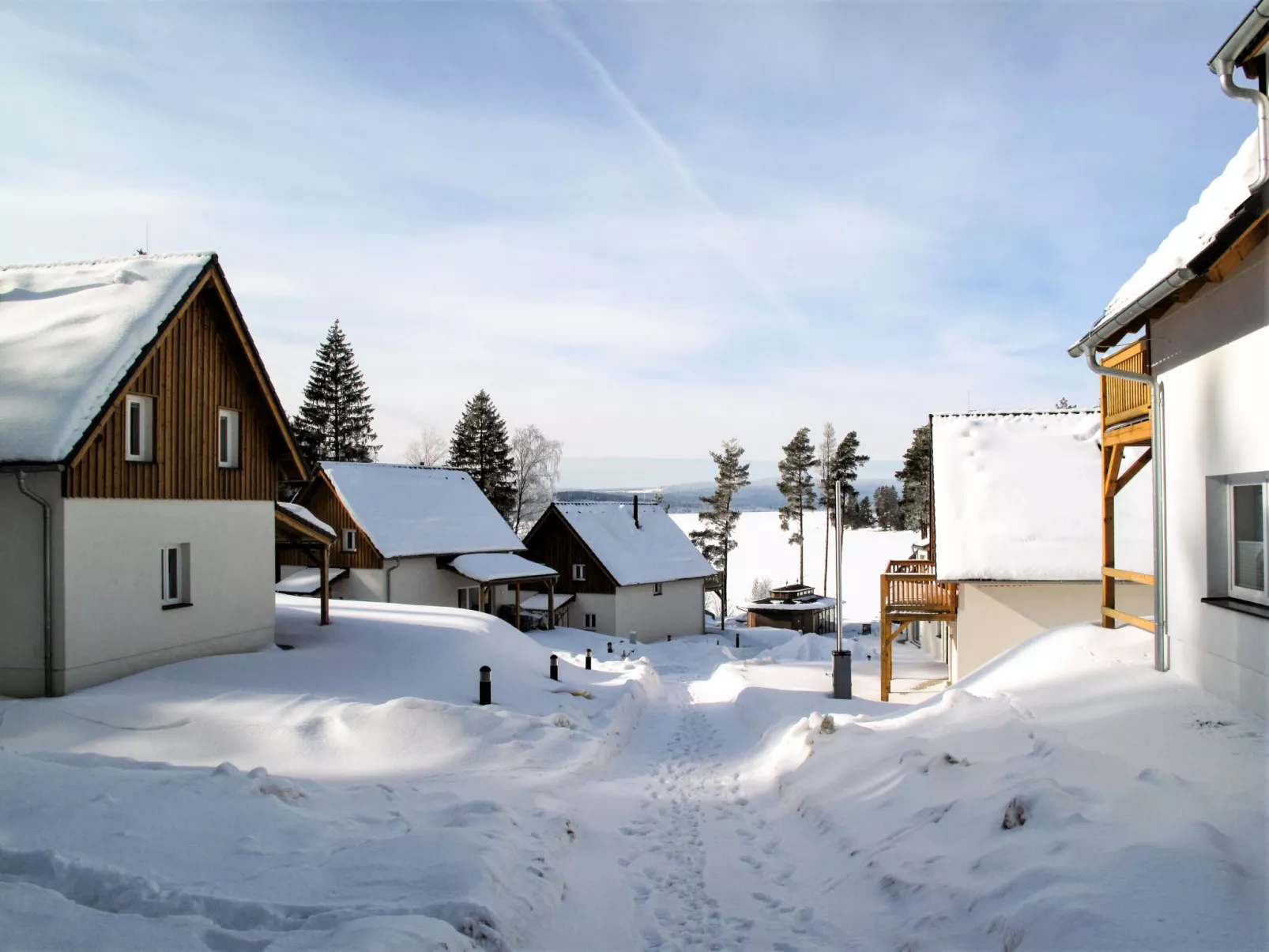 Lakeside Village 8 (+ sauna)-Draußen