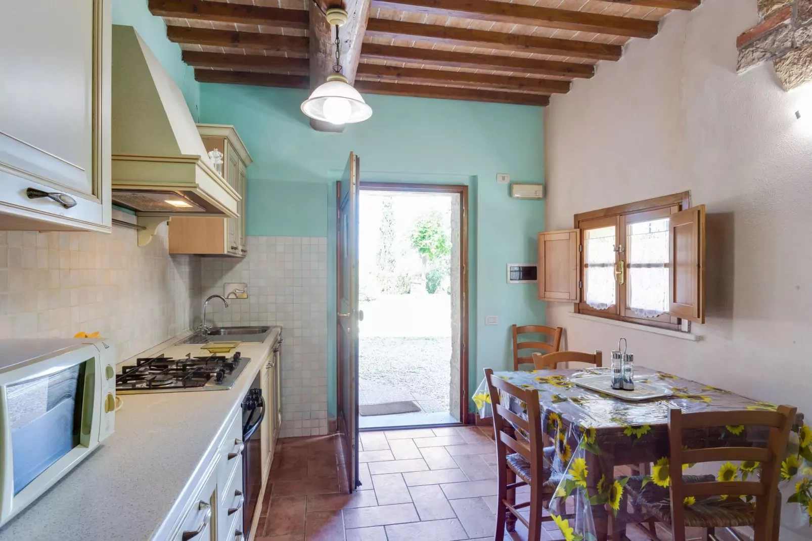 Villino Due-Kitchen