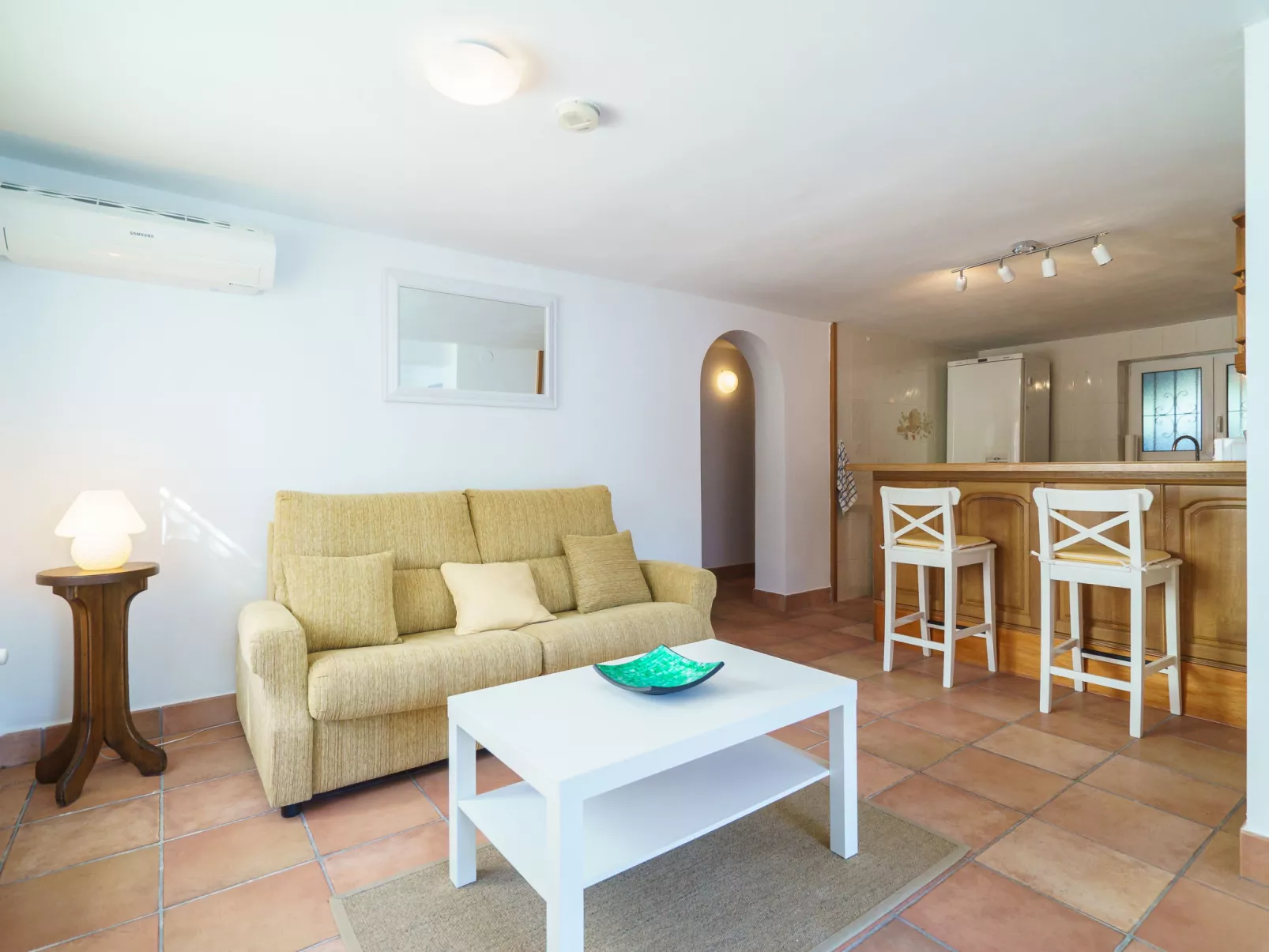 Villa Paradise-Inside