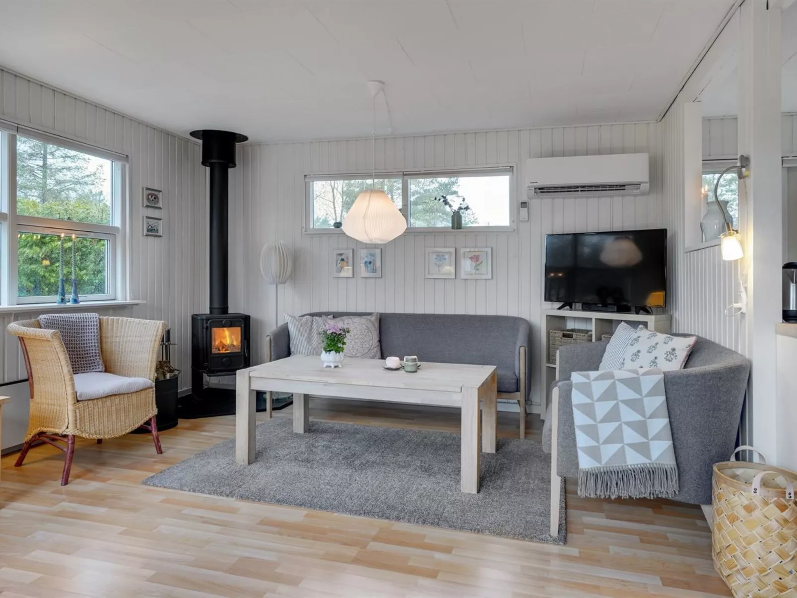 "Kajo" - 800m from the sea-Inside