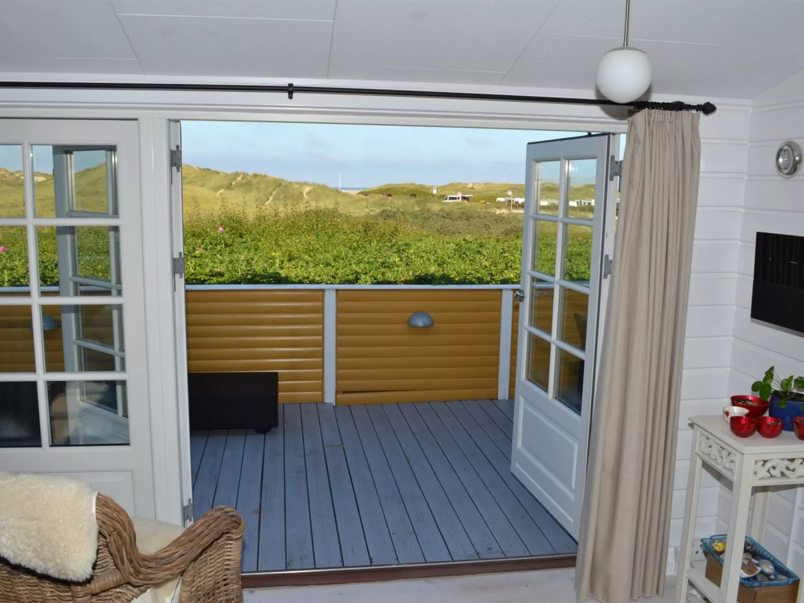 "Kristiarn" - 325m from the sea-Drinnen