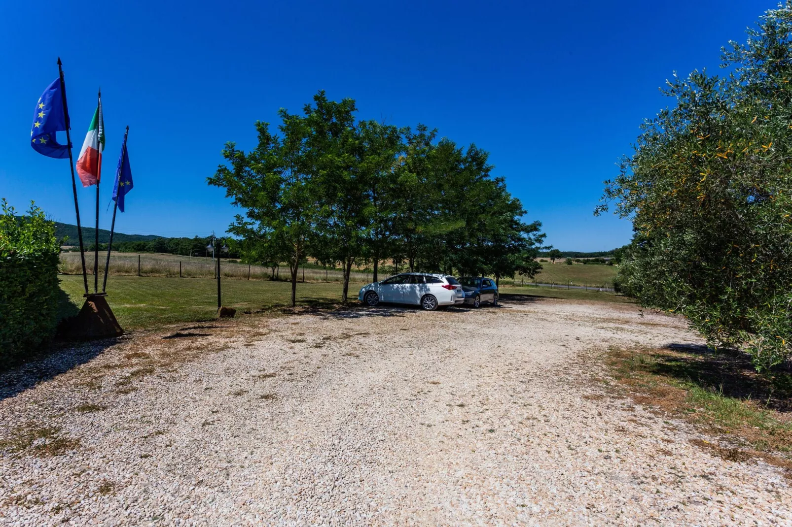 Villino Due-Areas summer 1km