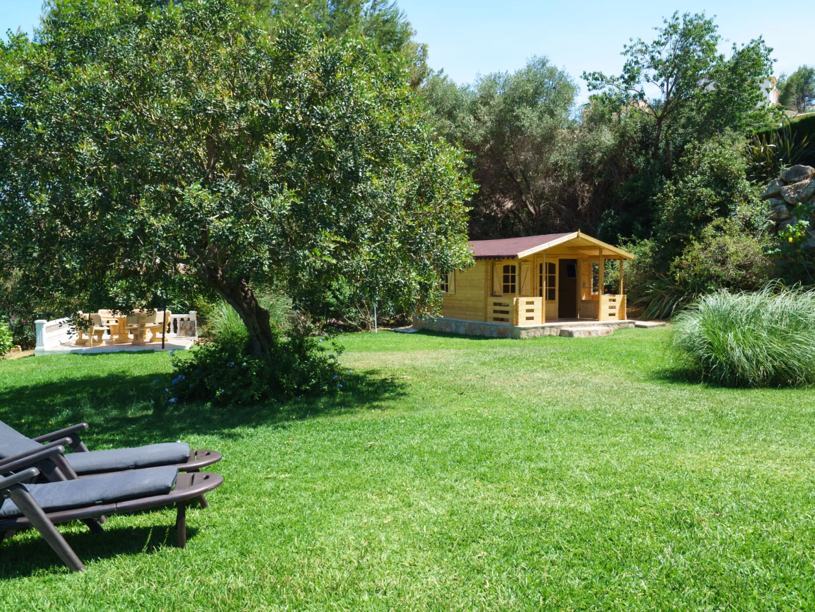 Montemar-Outside