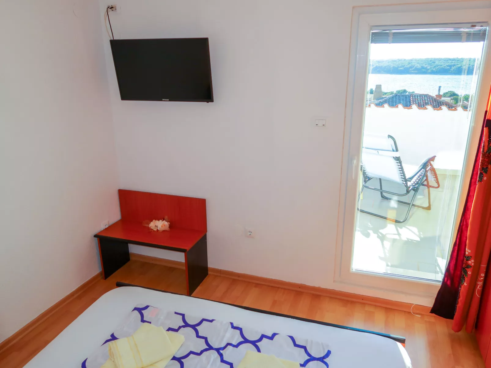 Punat-Inside