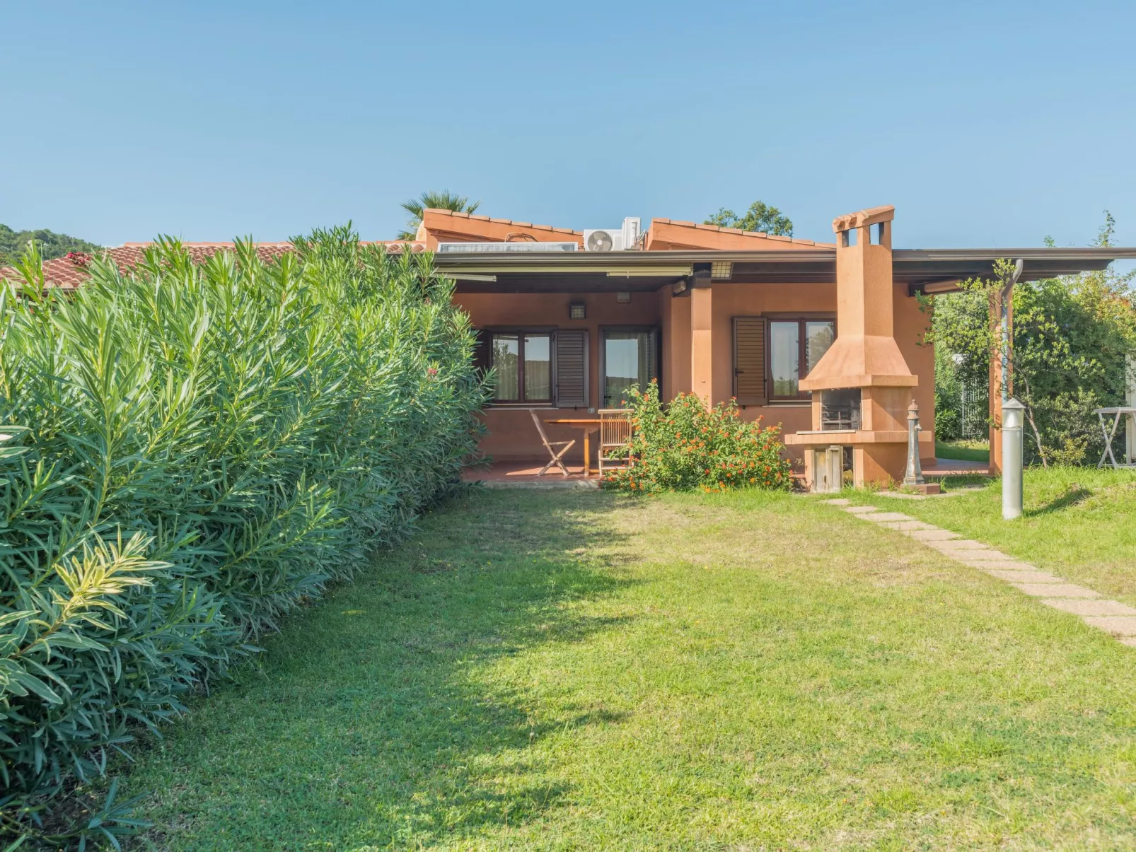 Rei Marina Fronte Mare (REI204)-Outside