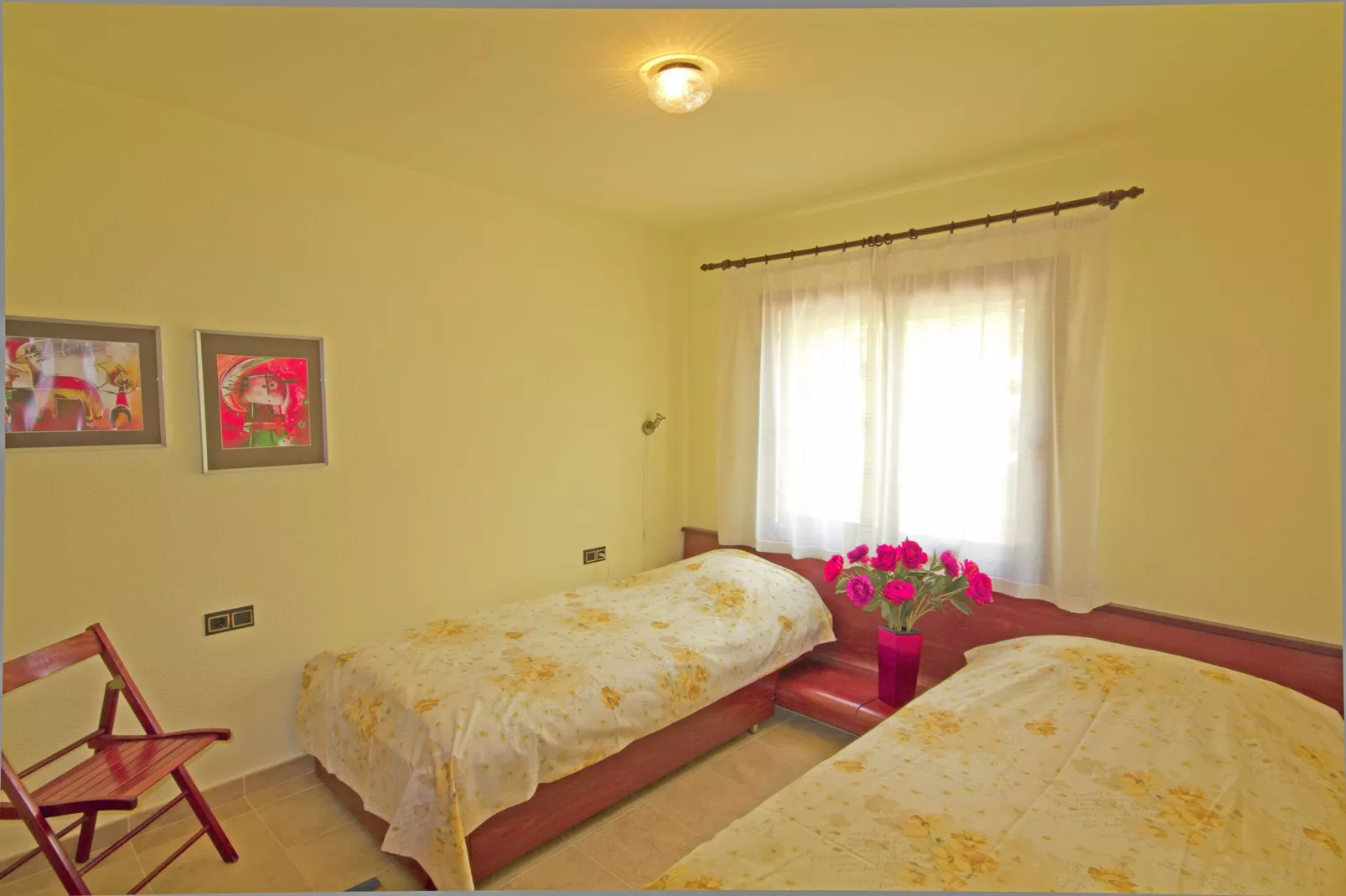Vall Repos-Bedroom