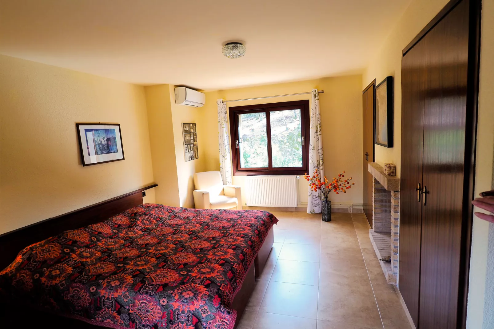 Vall Repos-Bedroom