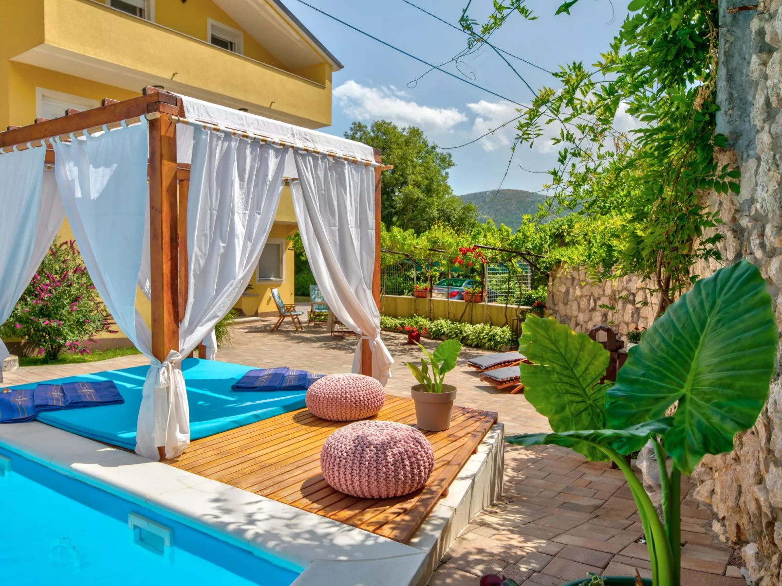 Villa Anđelika-Outside