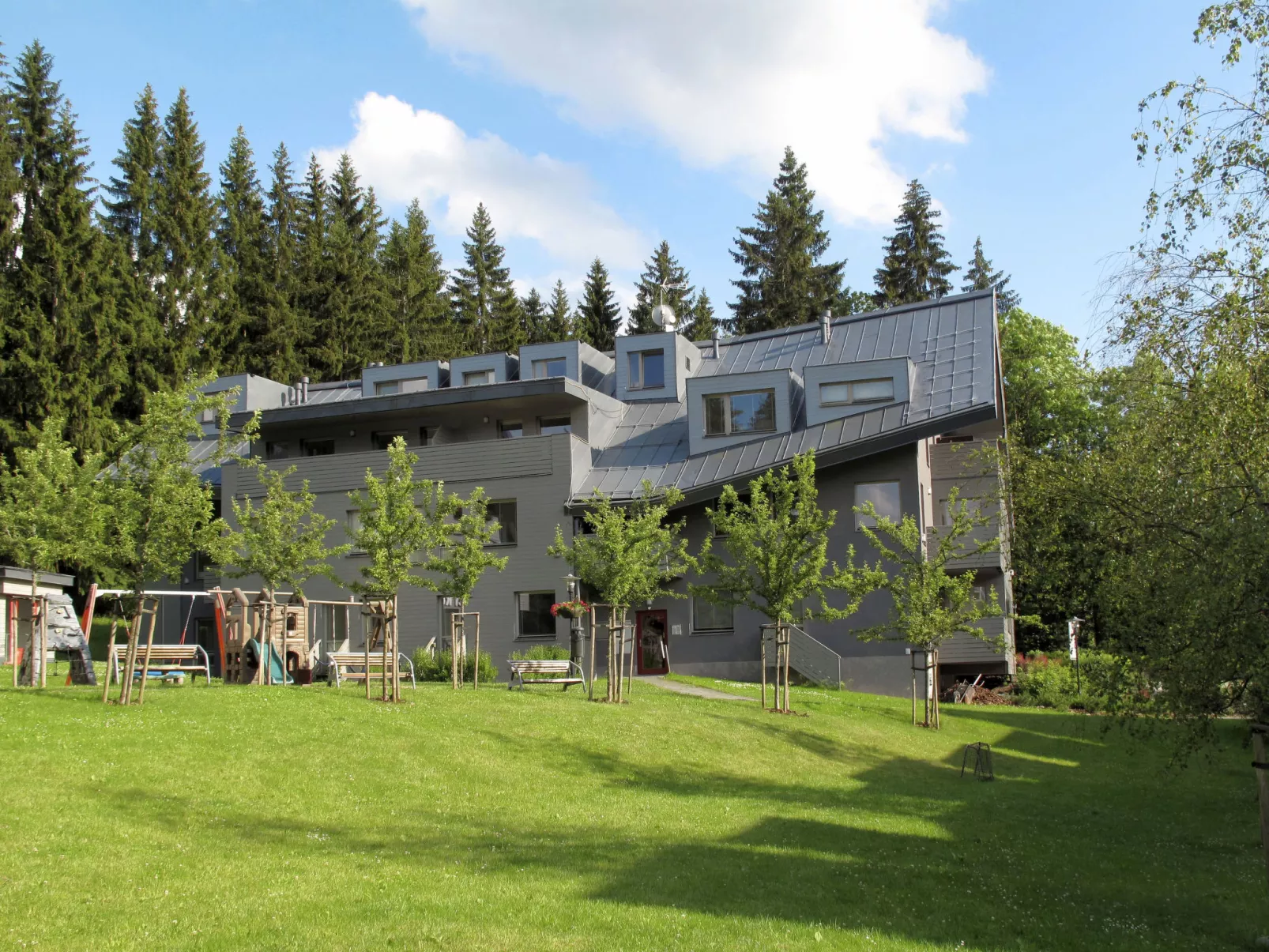 Resident Harrachov B-Outside