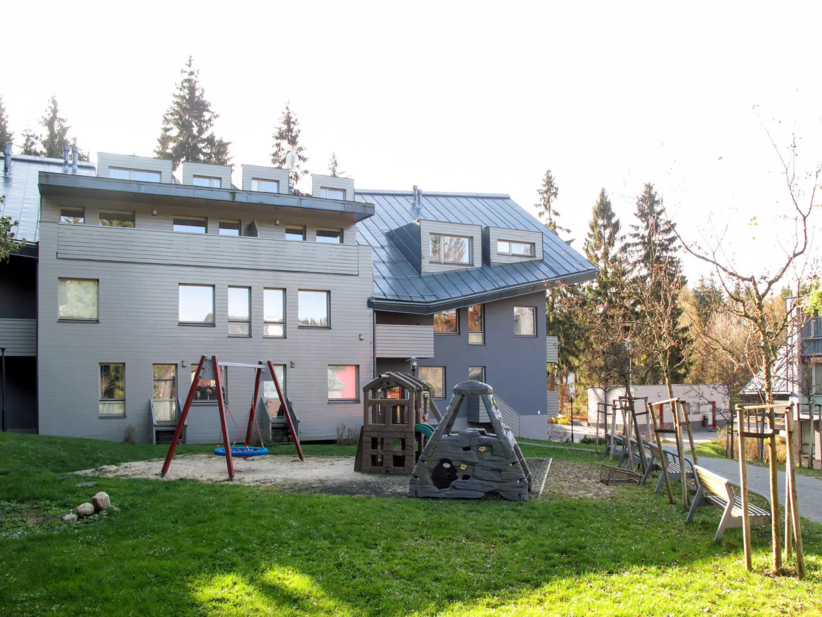 Resident Harrachov B-Outside