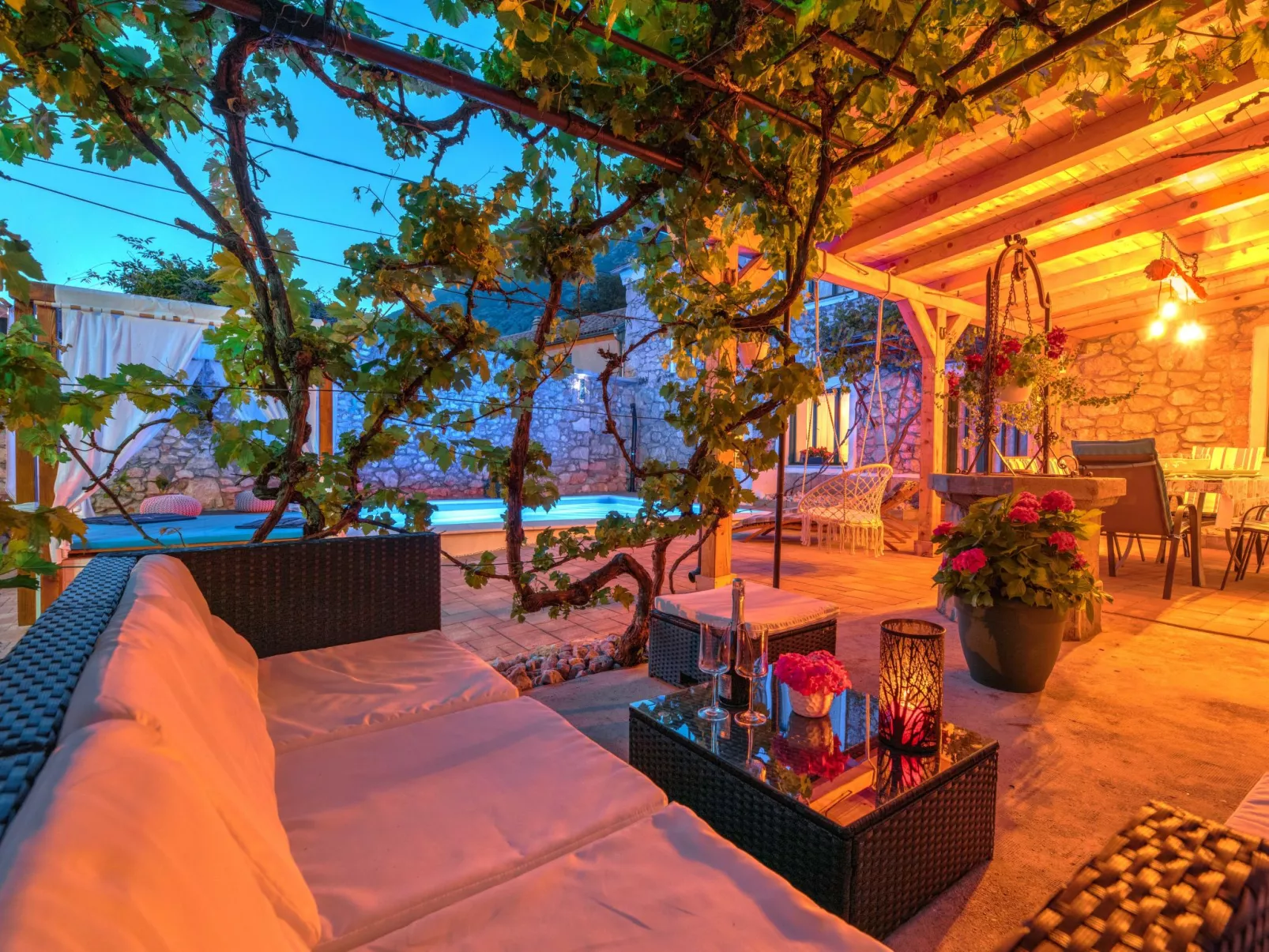 Villa Anđelika-Outside