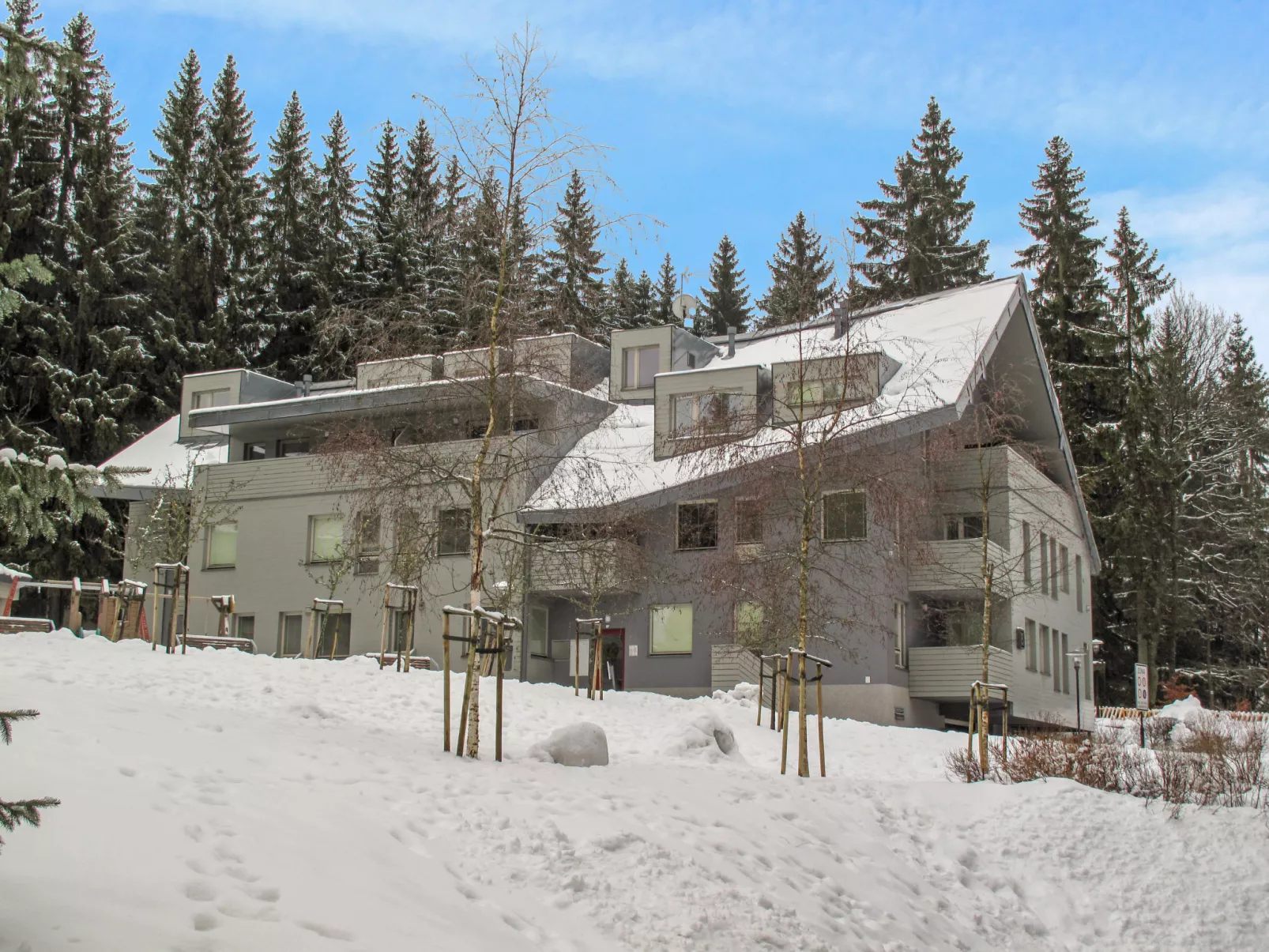 Resident Harrachov B-Outside