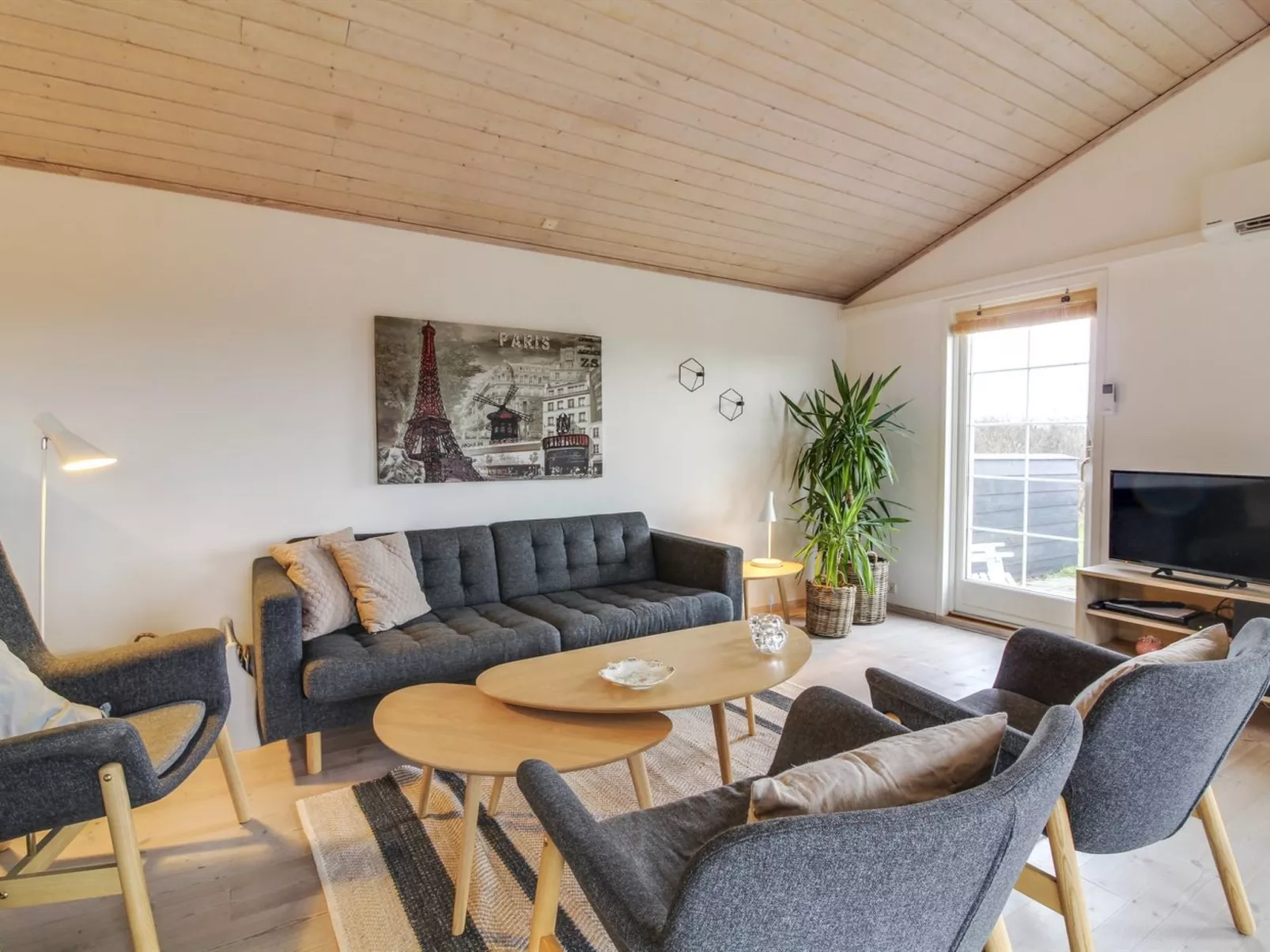 "Mata" - 700m from the sea-Inside