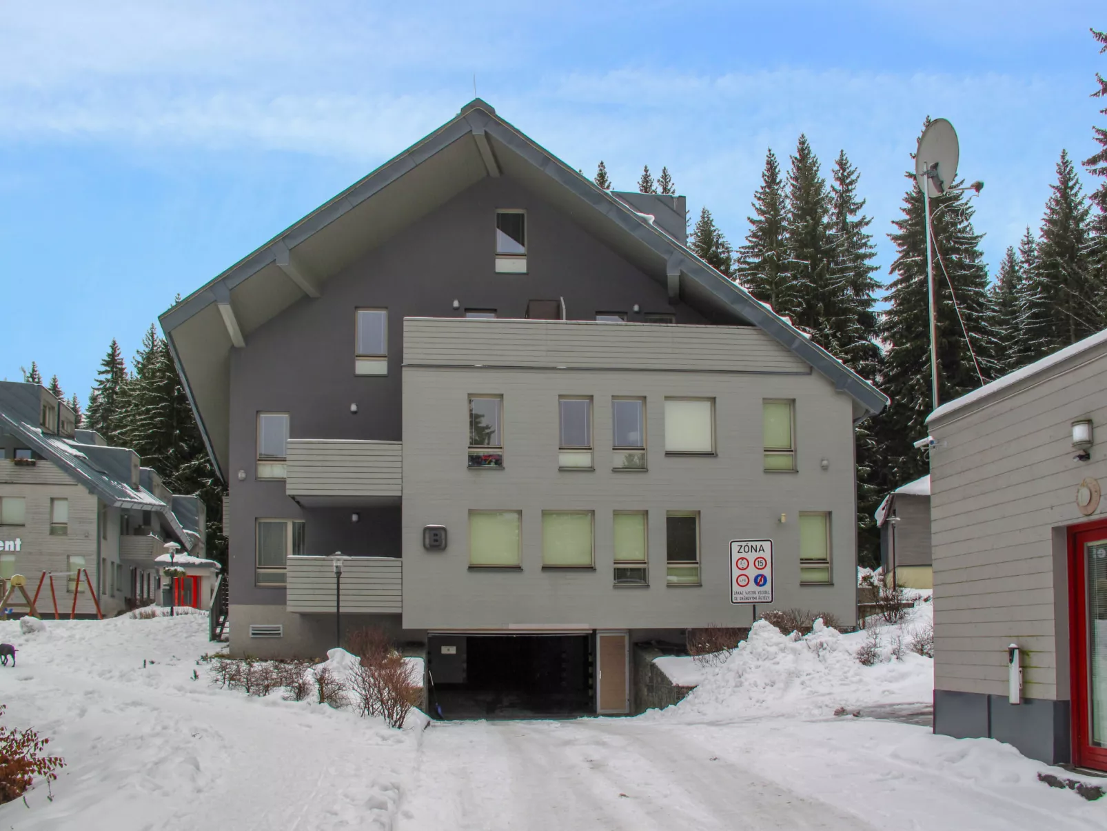Resident Harrachov B-Outside