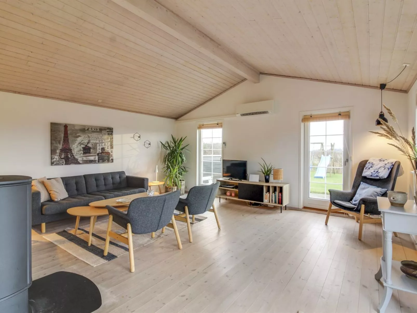 "Mata" - 700m from the sea-Inside