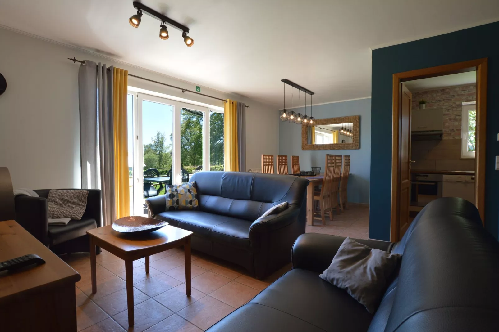 La Tourbière-Living room