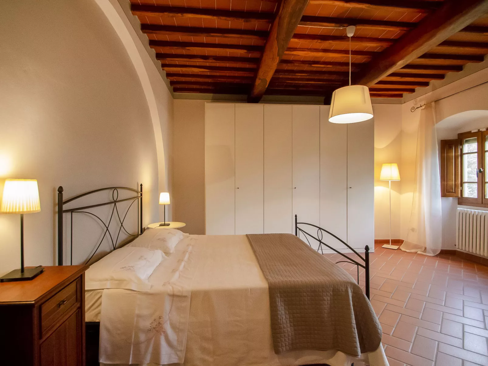 Corbezzolo-Inside