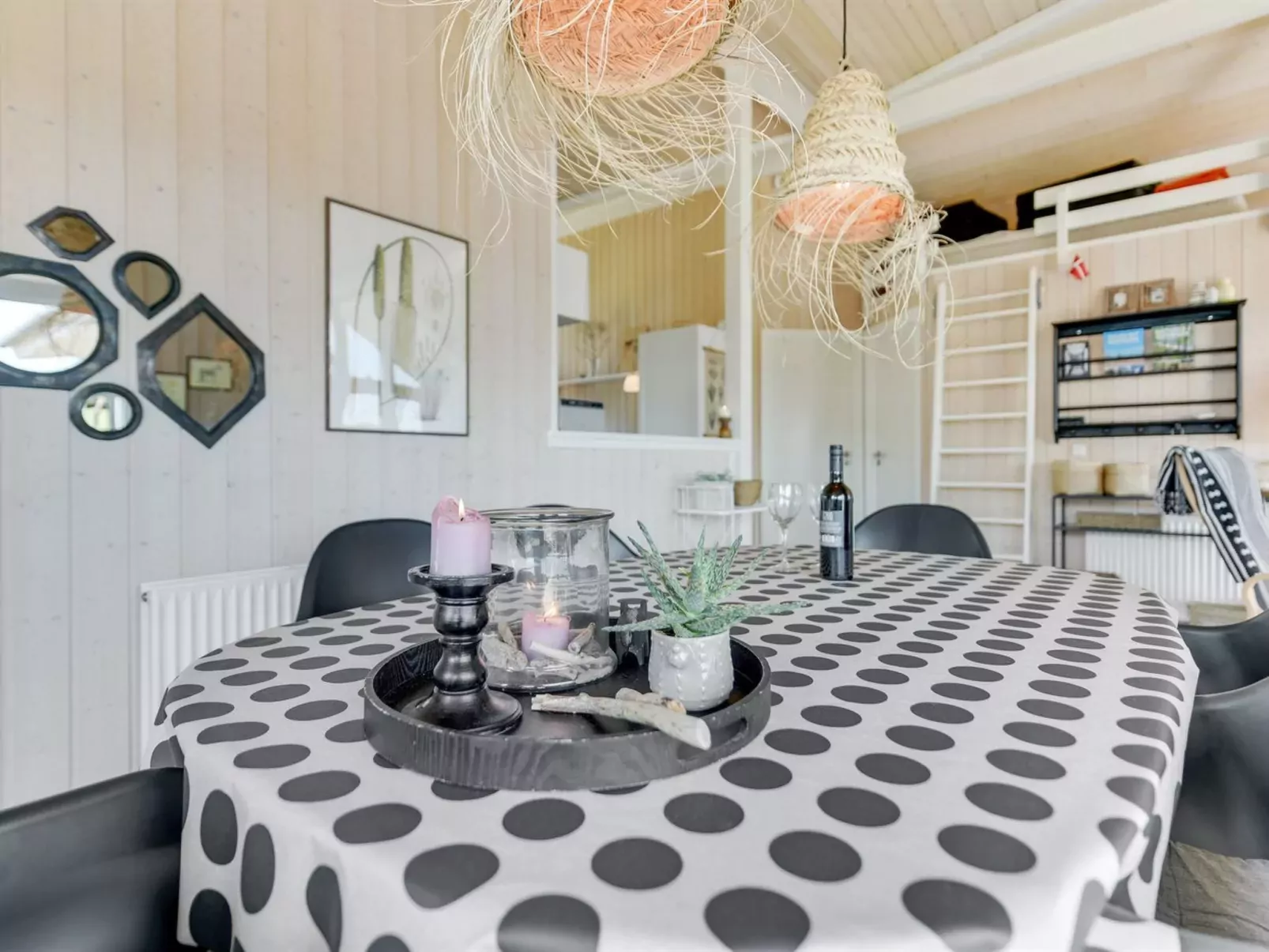 "Fridtjof" - 100m from the sea-Inside