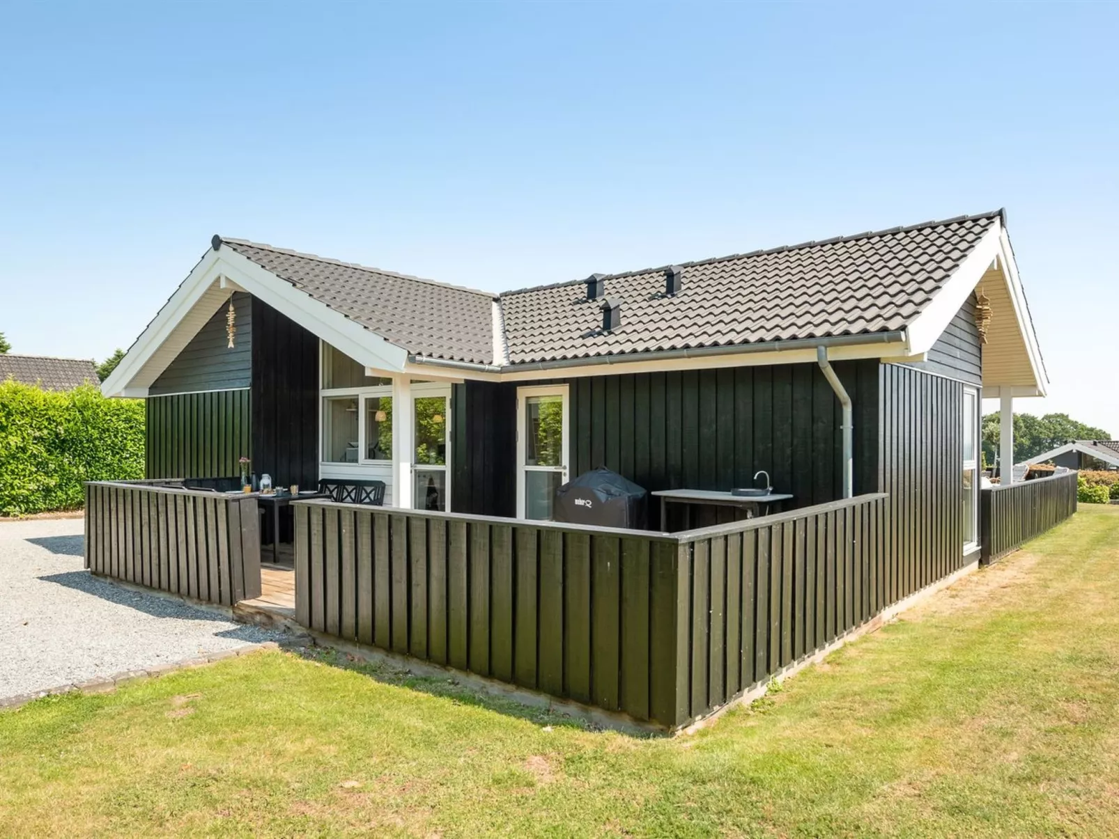 "Fridtjof" - 100m from the sea-Outside