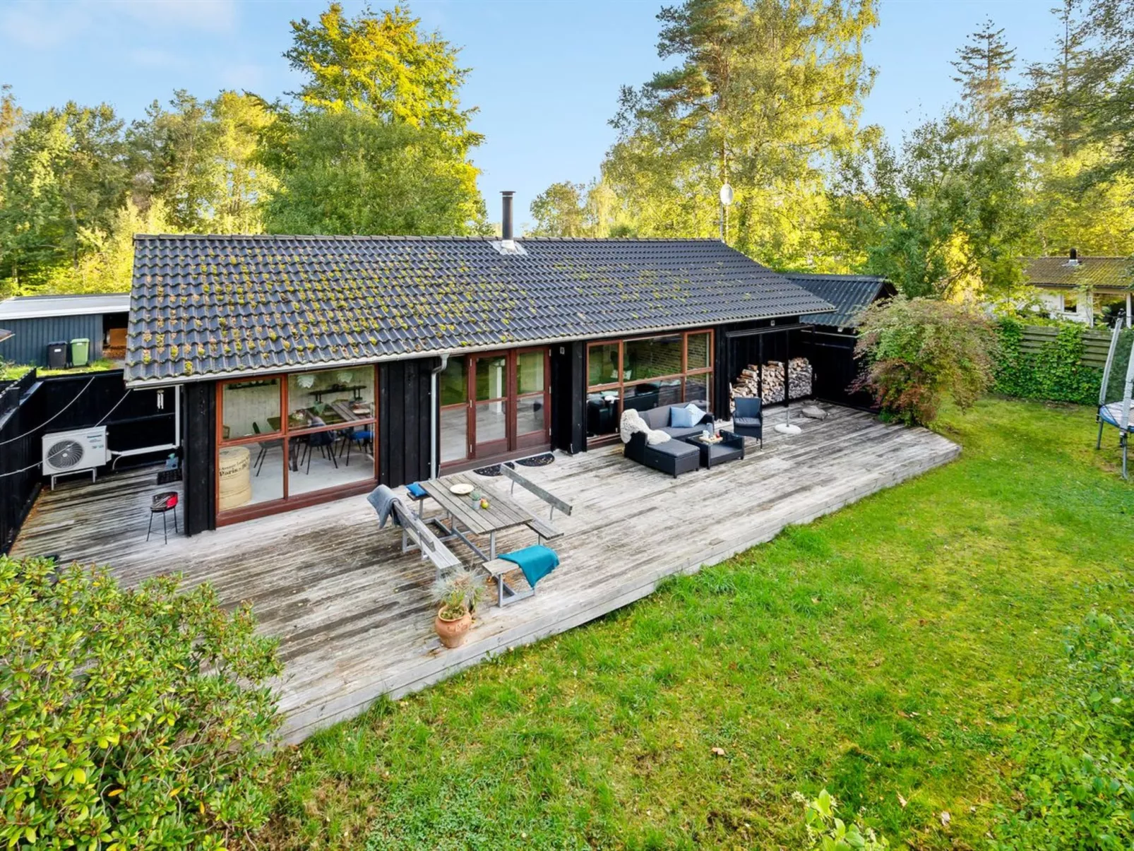"Gustine" - 300m from the sea