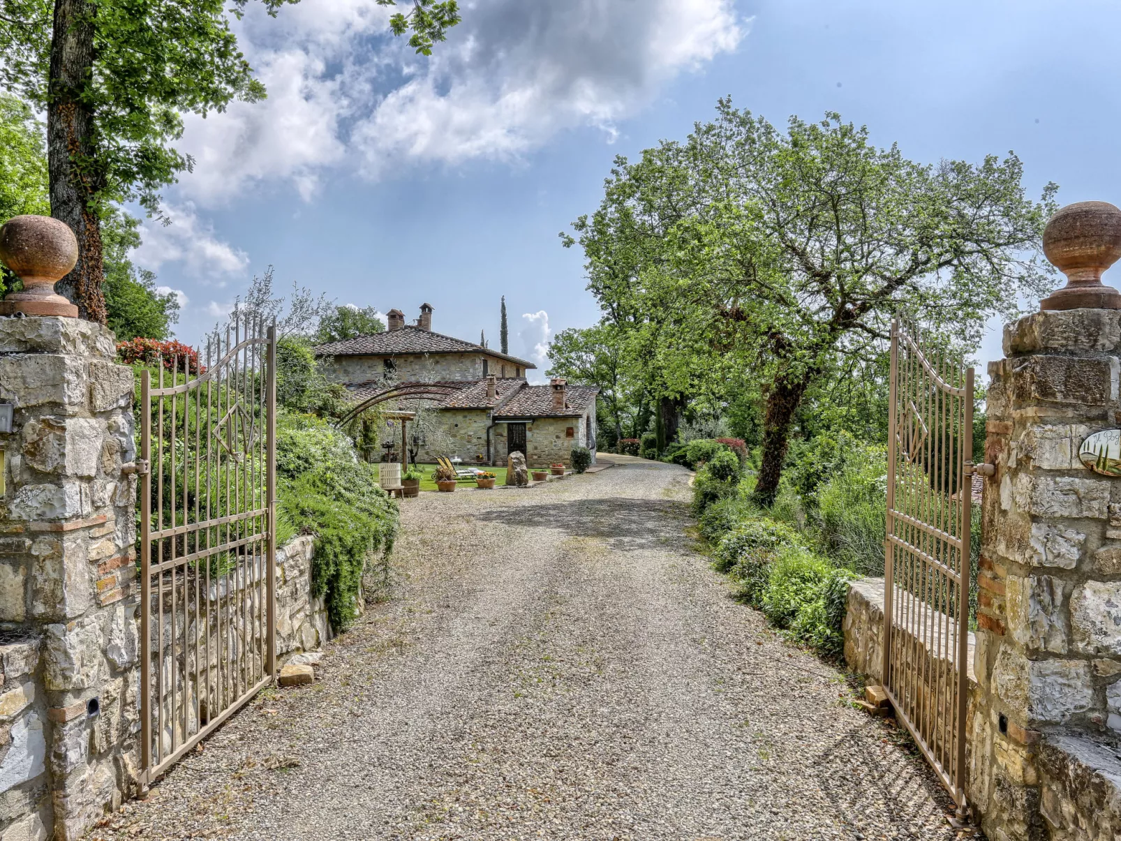 Casale Il Poggino-Draußen