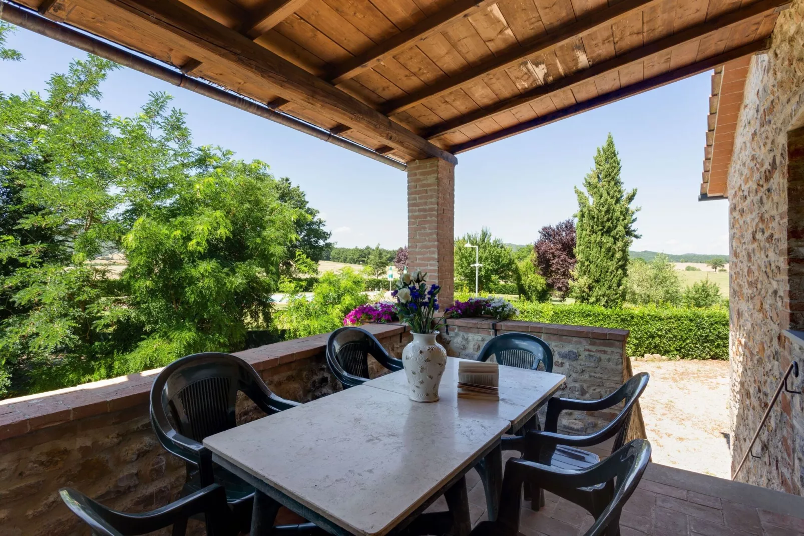 Villino Tre-Terrace balcony