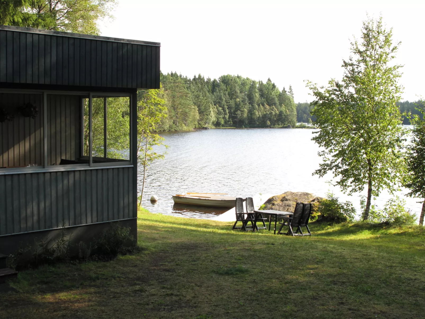 Sjöatorp Skogsstugan-Outside