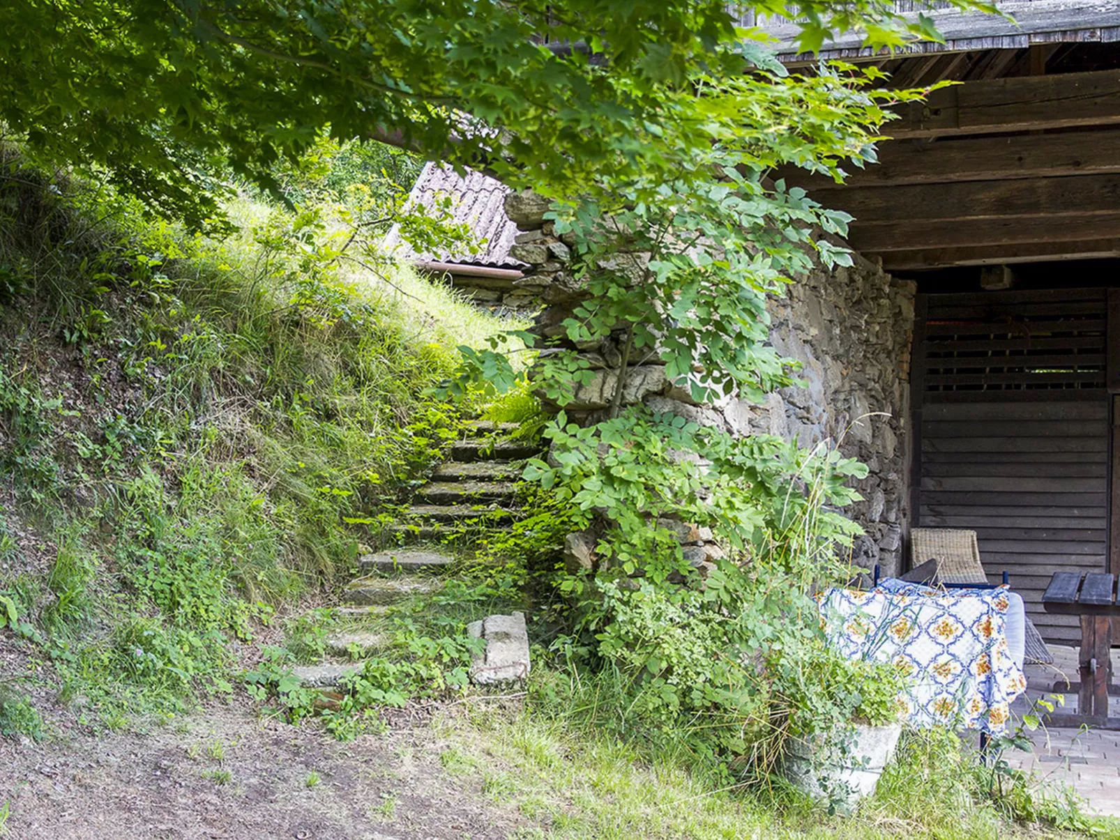 Brníčko-Outside