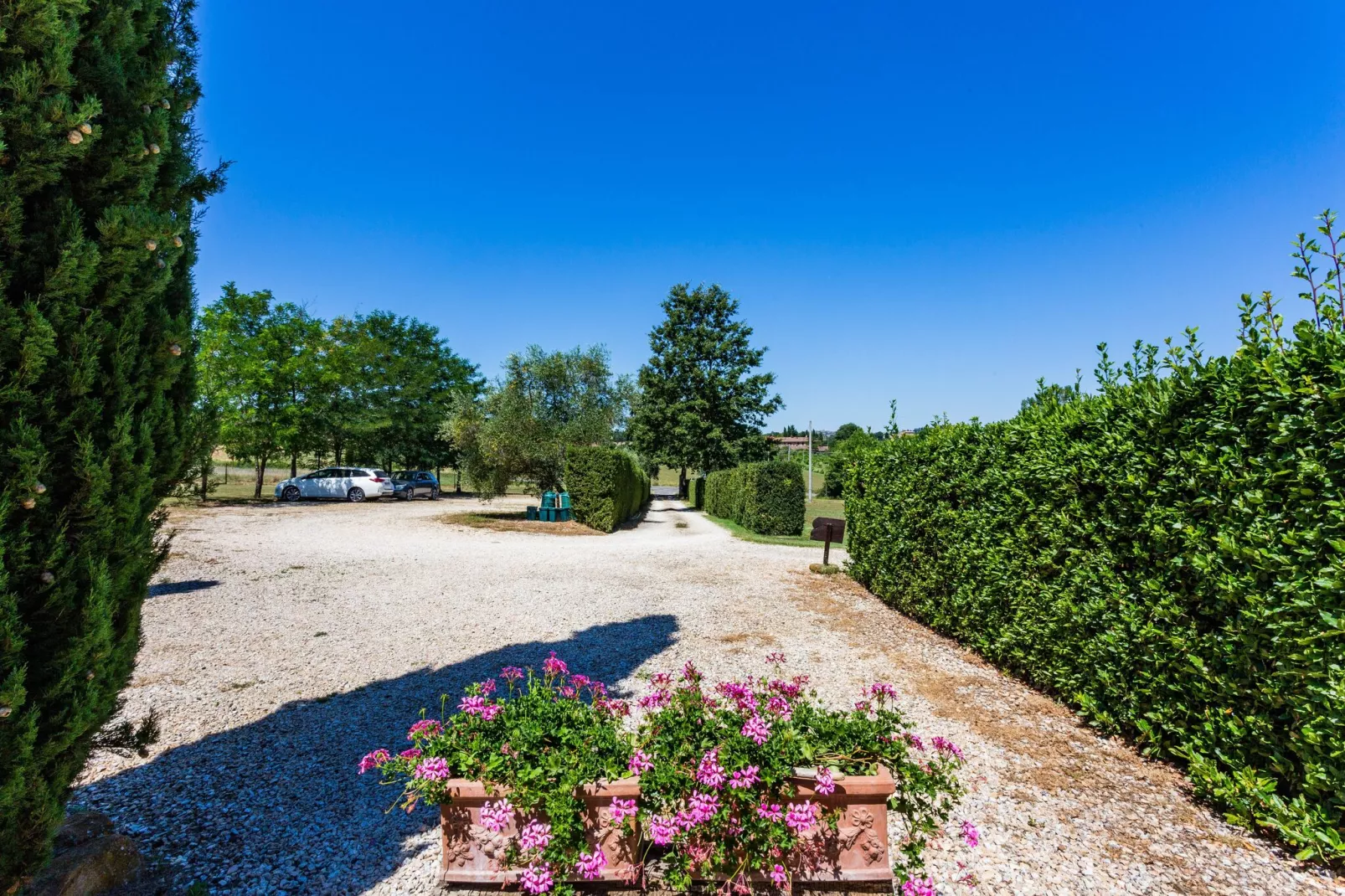 Villino Tre-Gardens summer