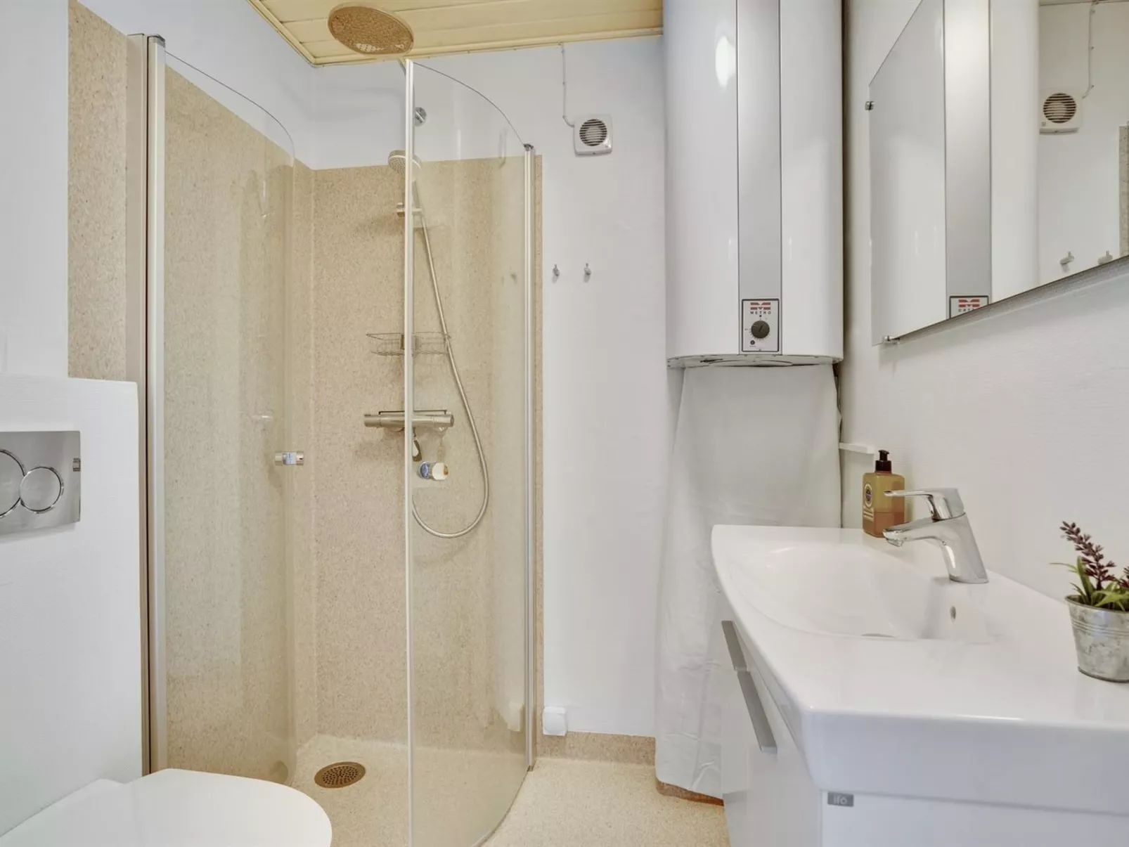 "Taio" - 500m from the sea-Inside