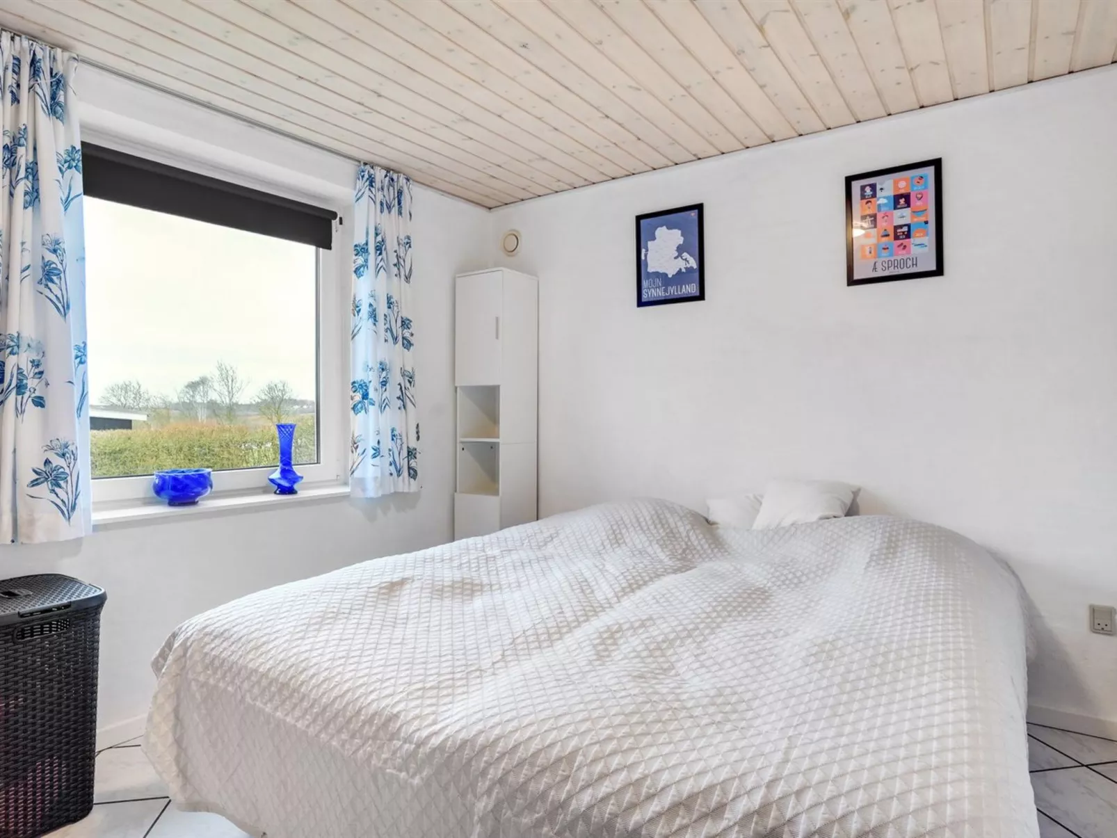 "Aloisia" - 300m from the sea-Inside