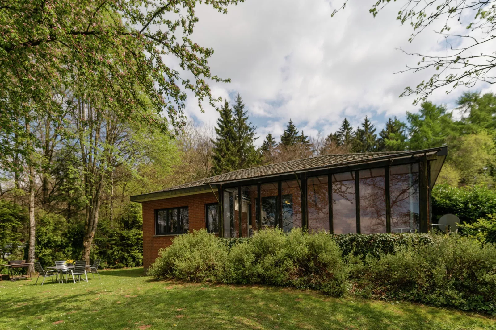 Au Hotleu maison reuter-Extérieur été