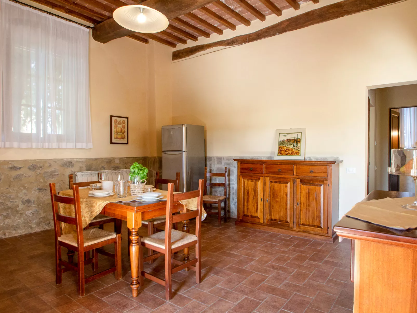 Tenuta-Inside