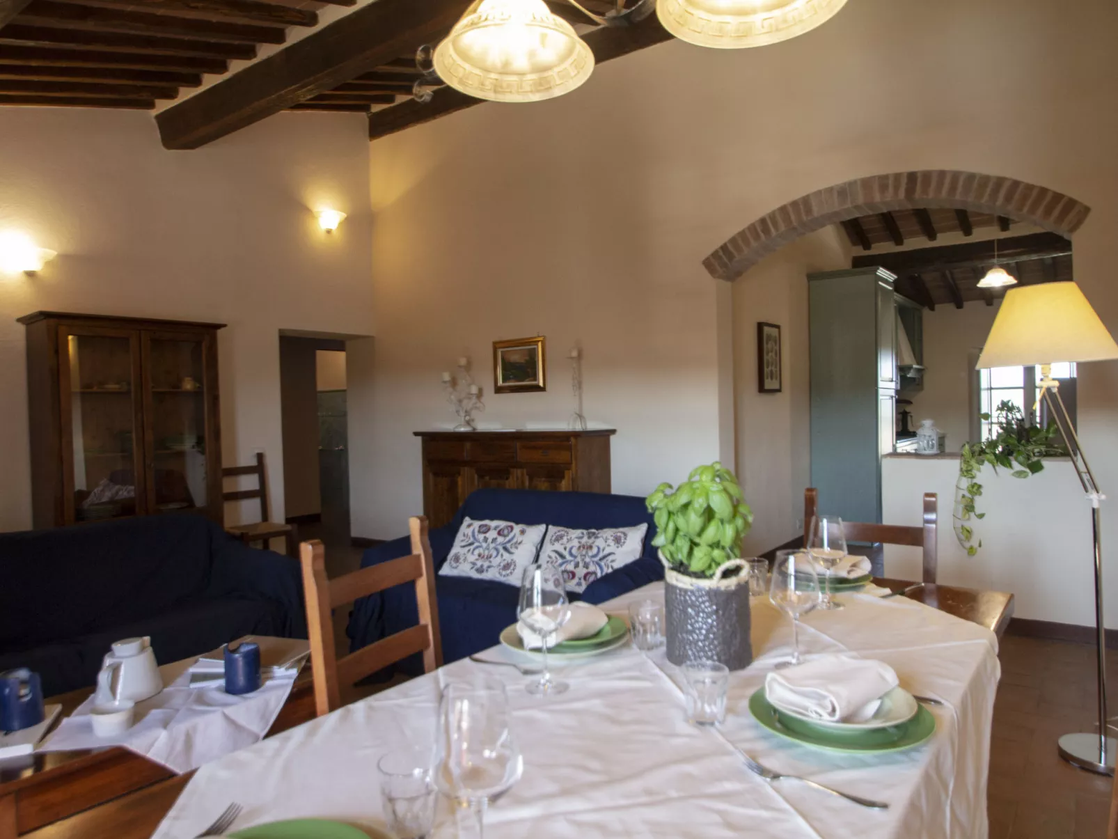 Tenuta-Inside
