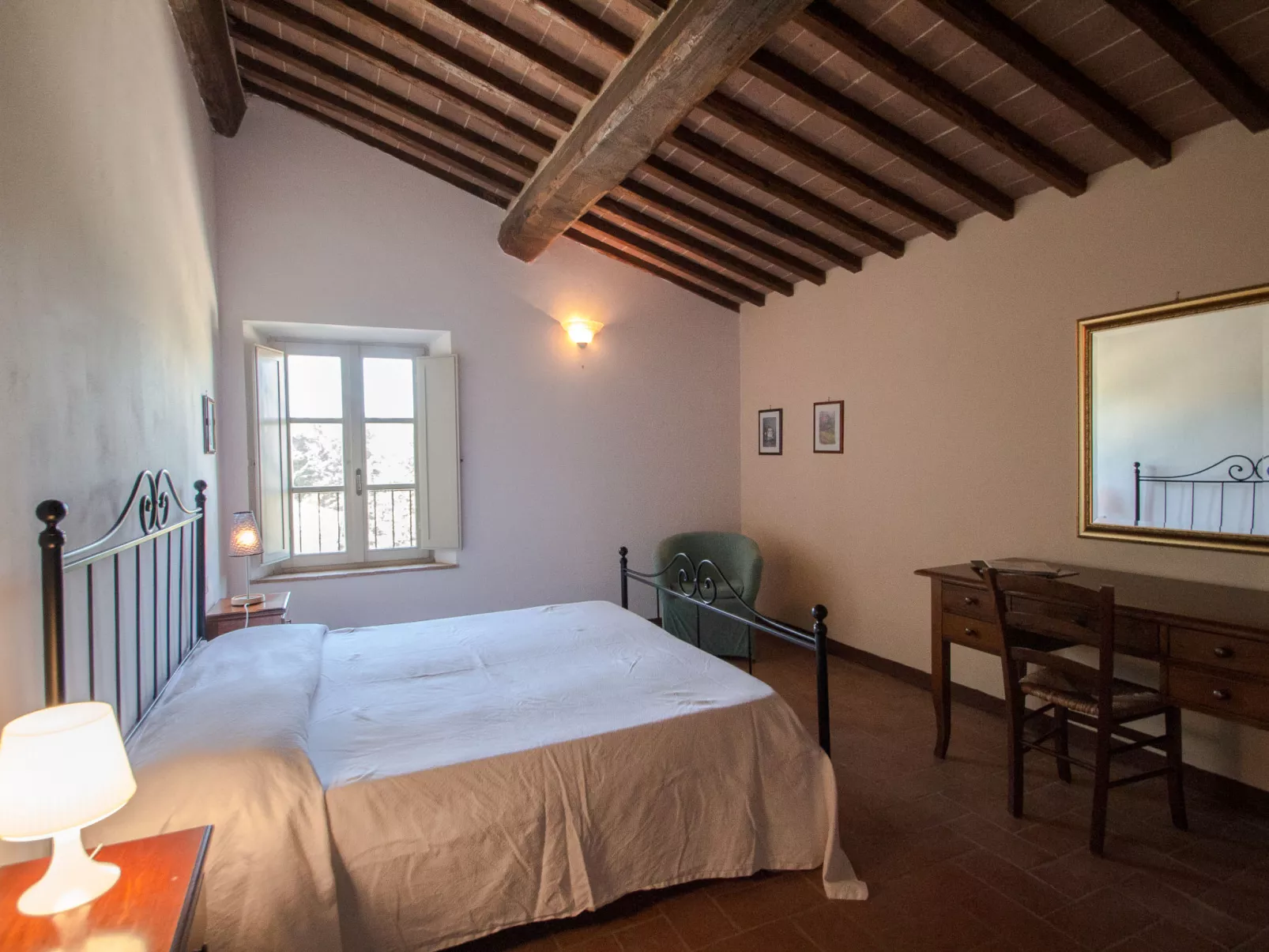 Tenuta-Inside