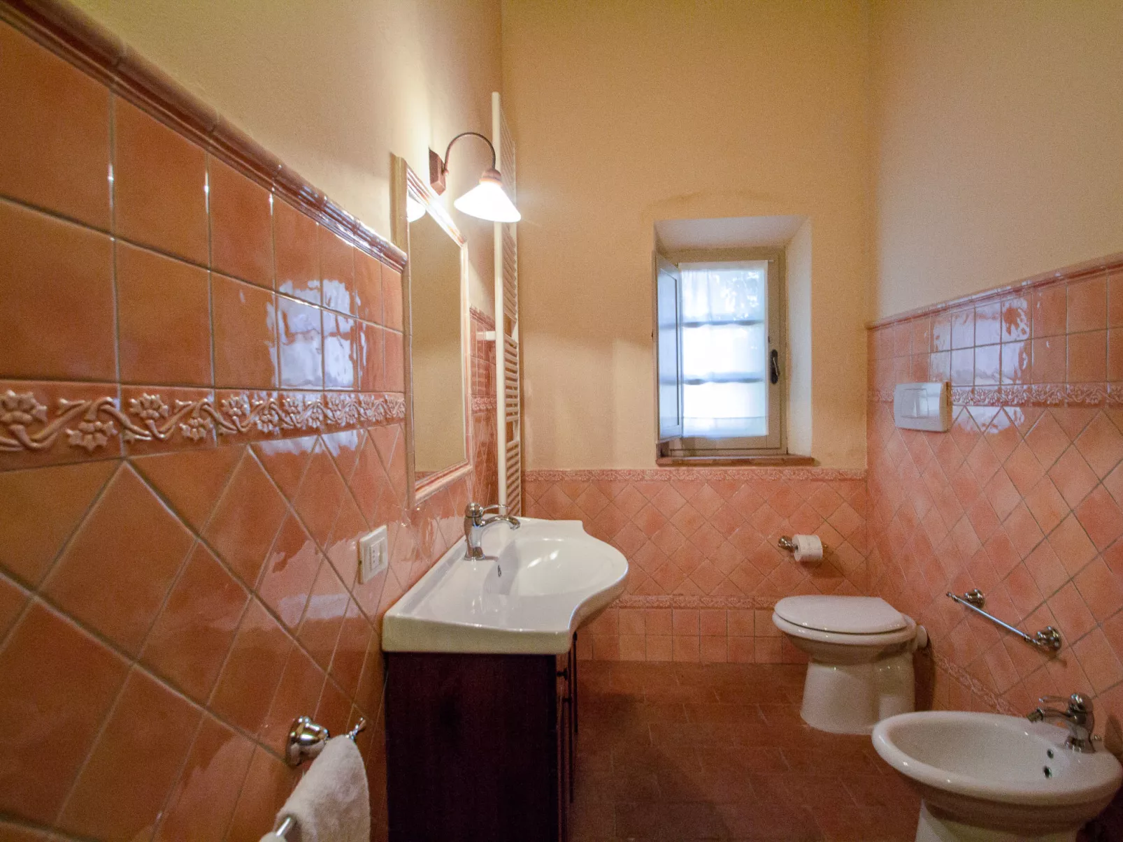 Tenuta-Inside