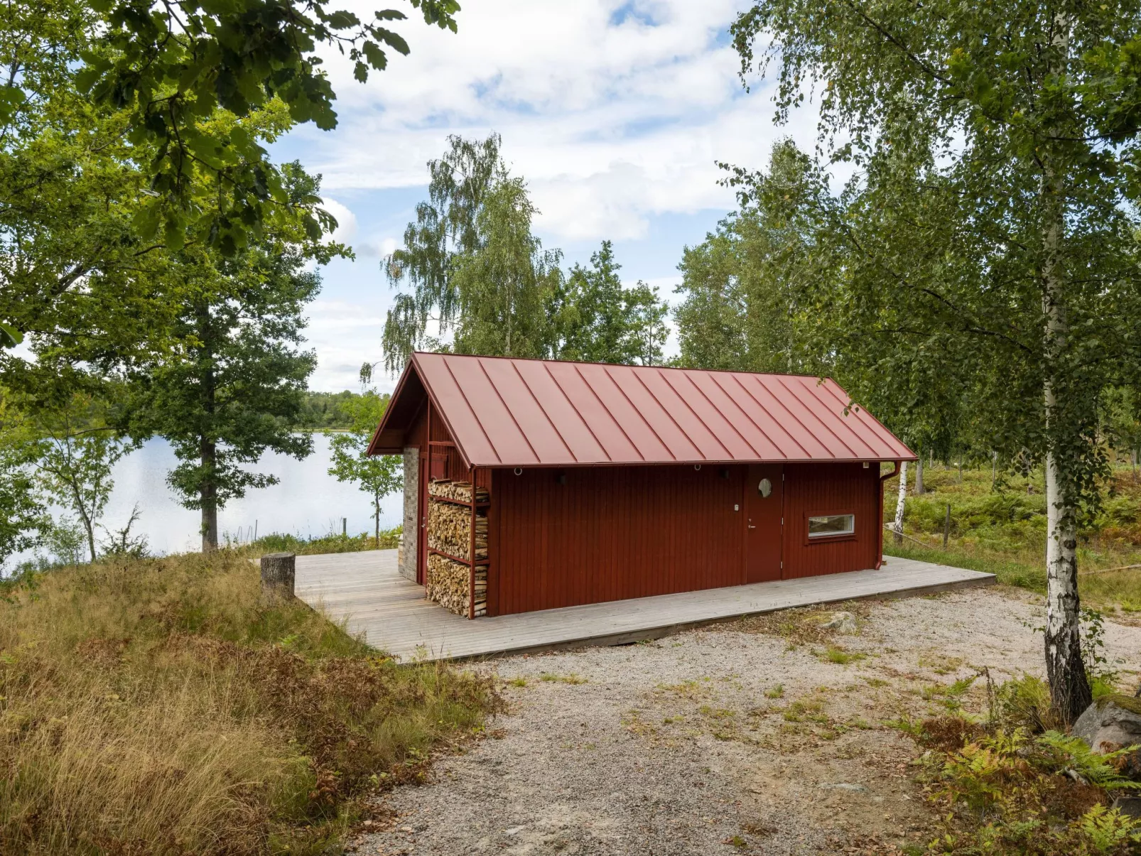 Skogstorp-Outside