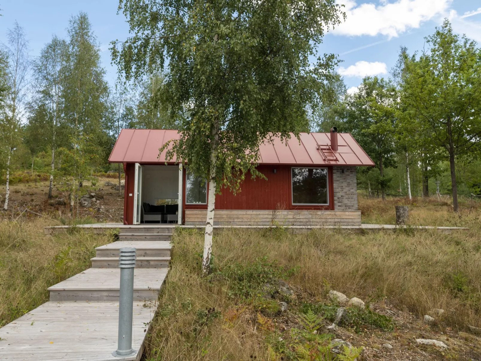 Skogstorp-Outside