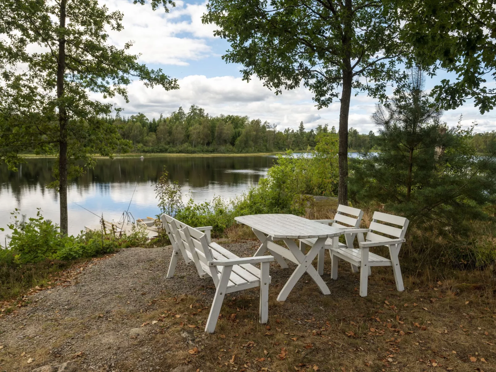 Skogstorp-Outside
