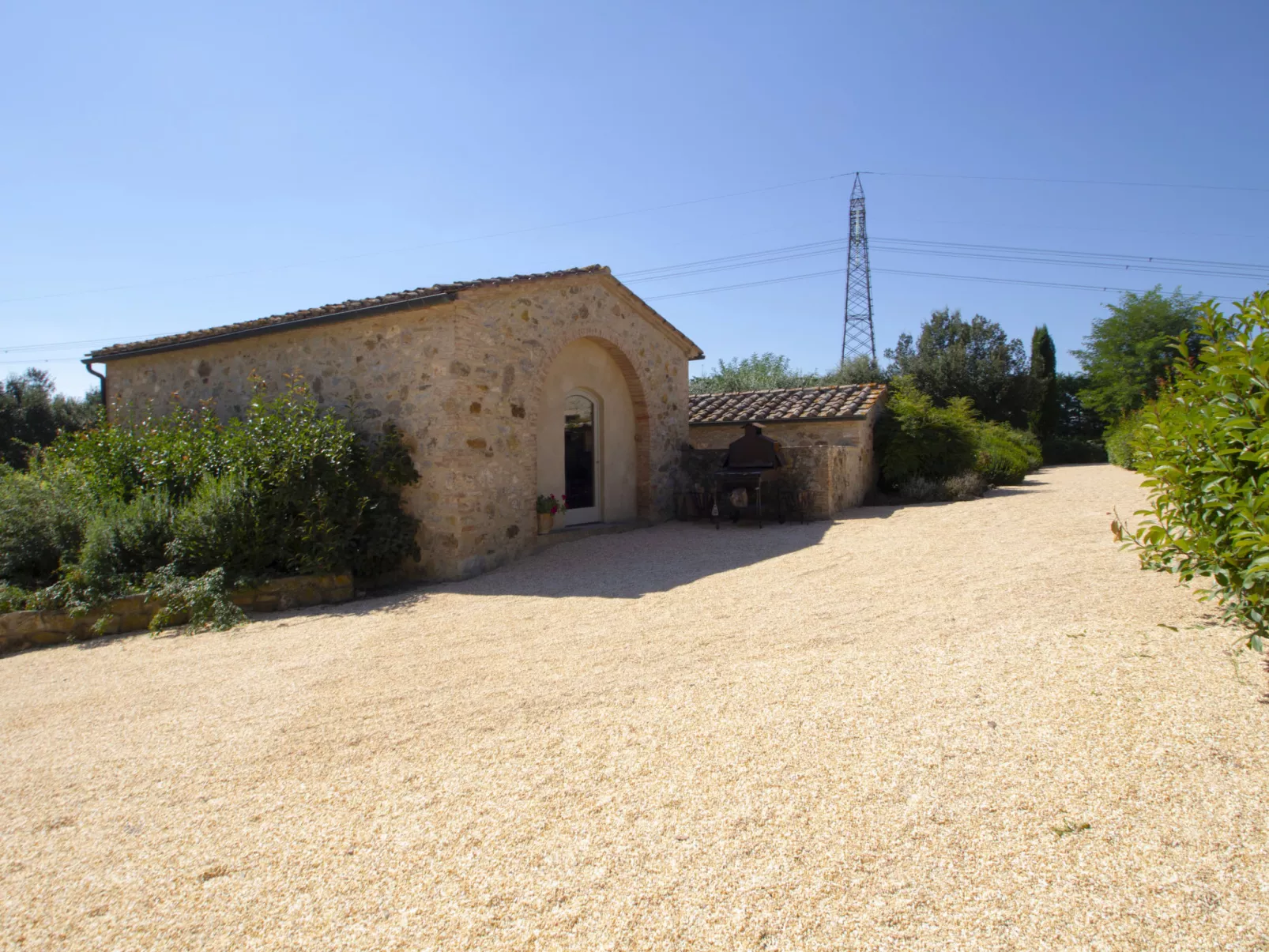 Tenuta-Outside